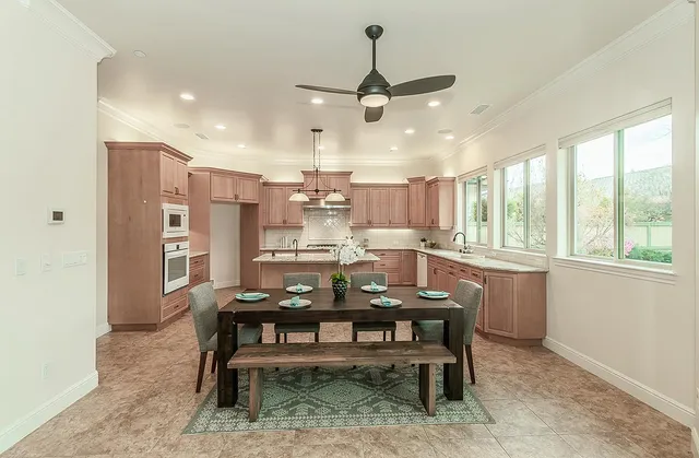 $809,000 | 1562 North Empire, Clovis, CA 93619