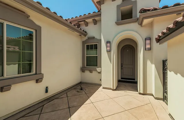 $809,000 | 1562 North Empire, Clovis, CA 93619