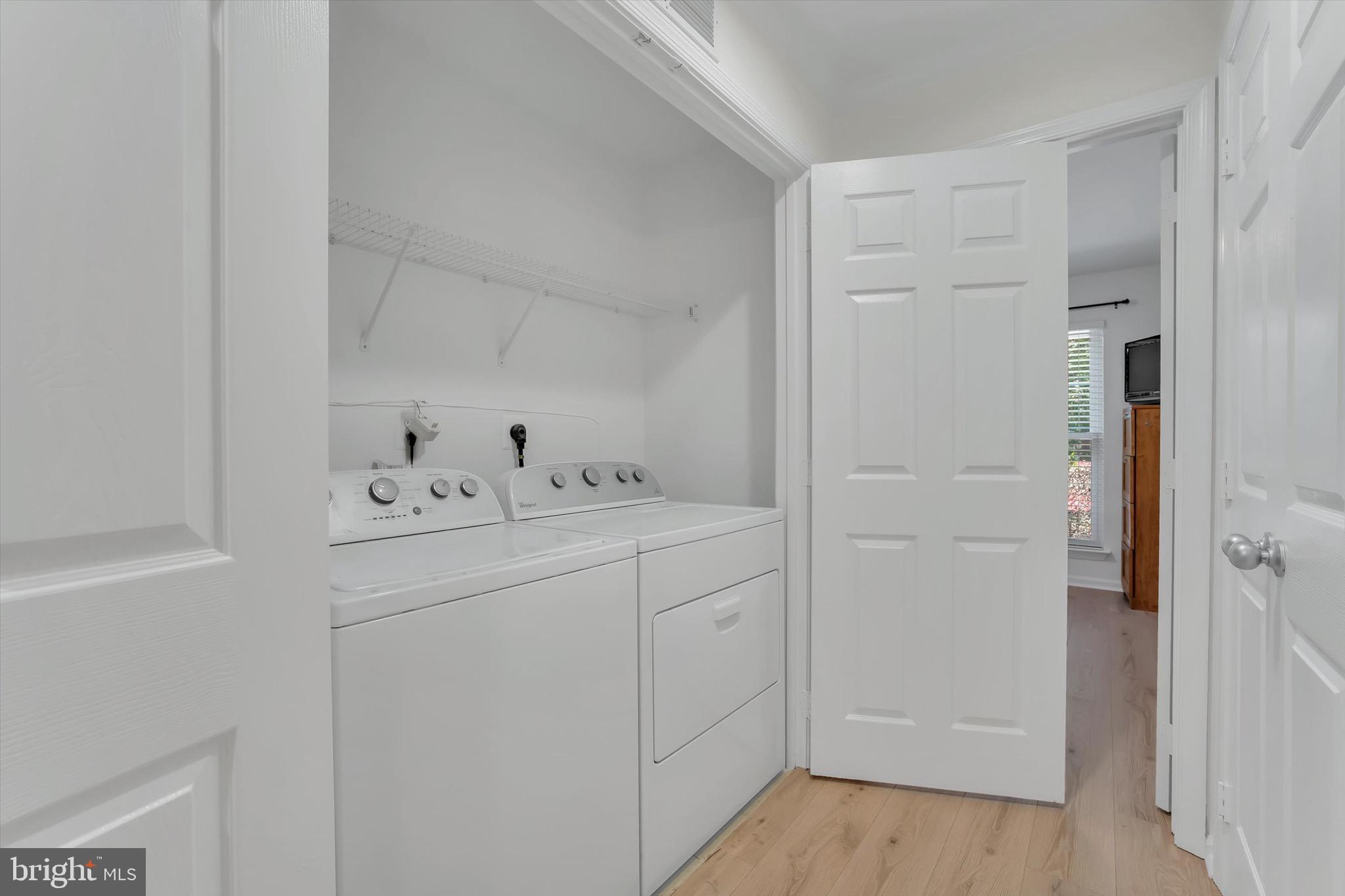1516 North Point Drive, Unit 1 Reston, VA 20194 - Photo 16 of 32 Laundry Room w Washer/Dryer