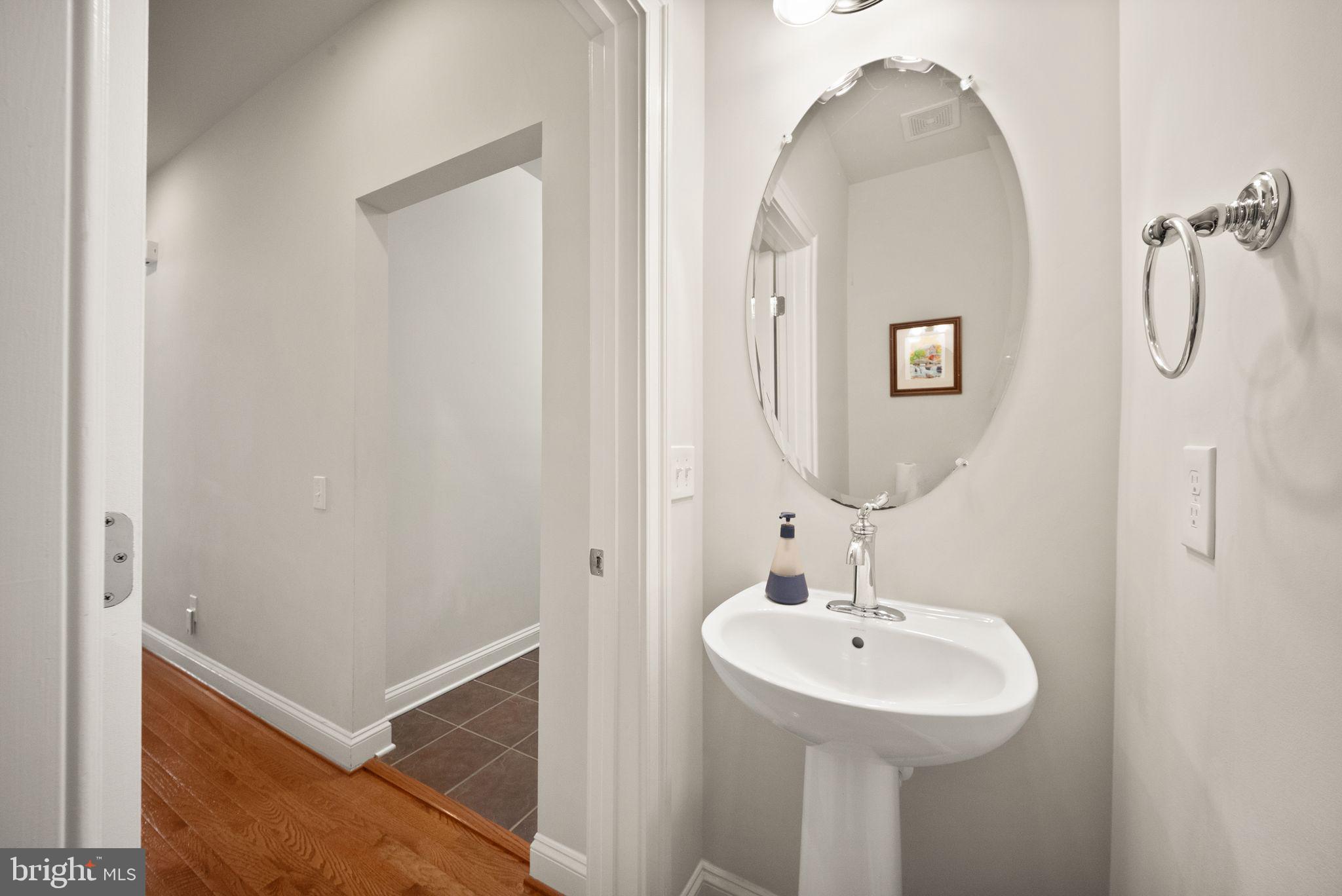 23559 Christina Ridge Square Ashburn, VA 20148 - Photo 24 of 63