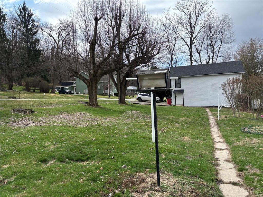 1205 Millwood Road Derry, PA 15627 - Photo 9 of 25
