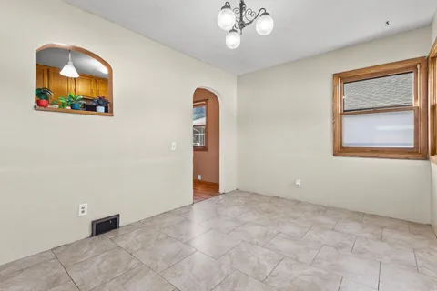 $315,000 | 5748 35th Avenue South, Minneapolis, MN 55417