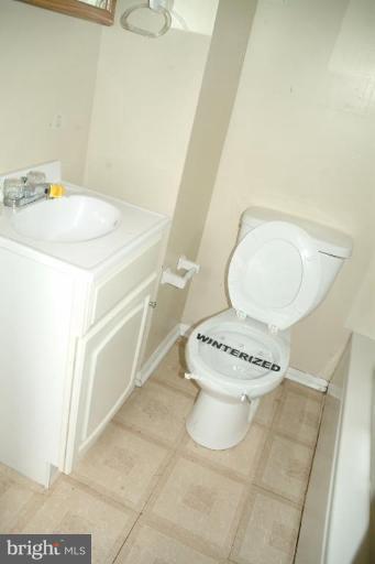 2806 Hollins Ferry Road Baltimore, MD 21230 - Photo 4 of 9 Bath #1
