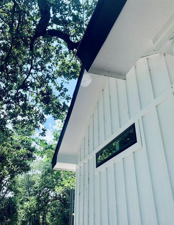 250 Skyview Point, TX 75472 - Photo 2 of 34 a view of a backyard