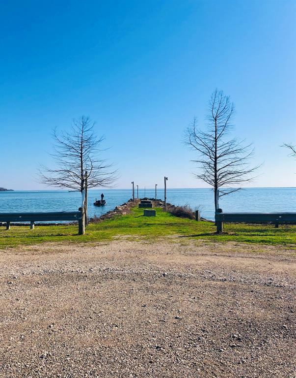 250 Skyview Point, TX 75472 - Photo 27 of 34 a view of a tennis court