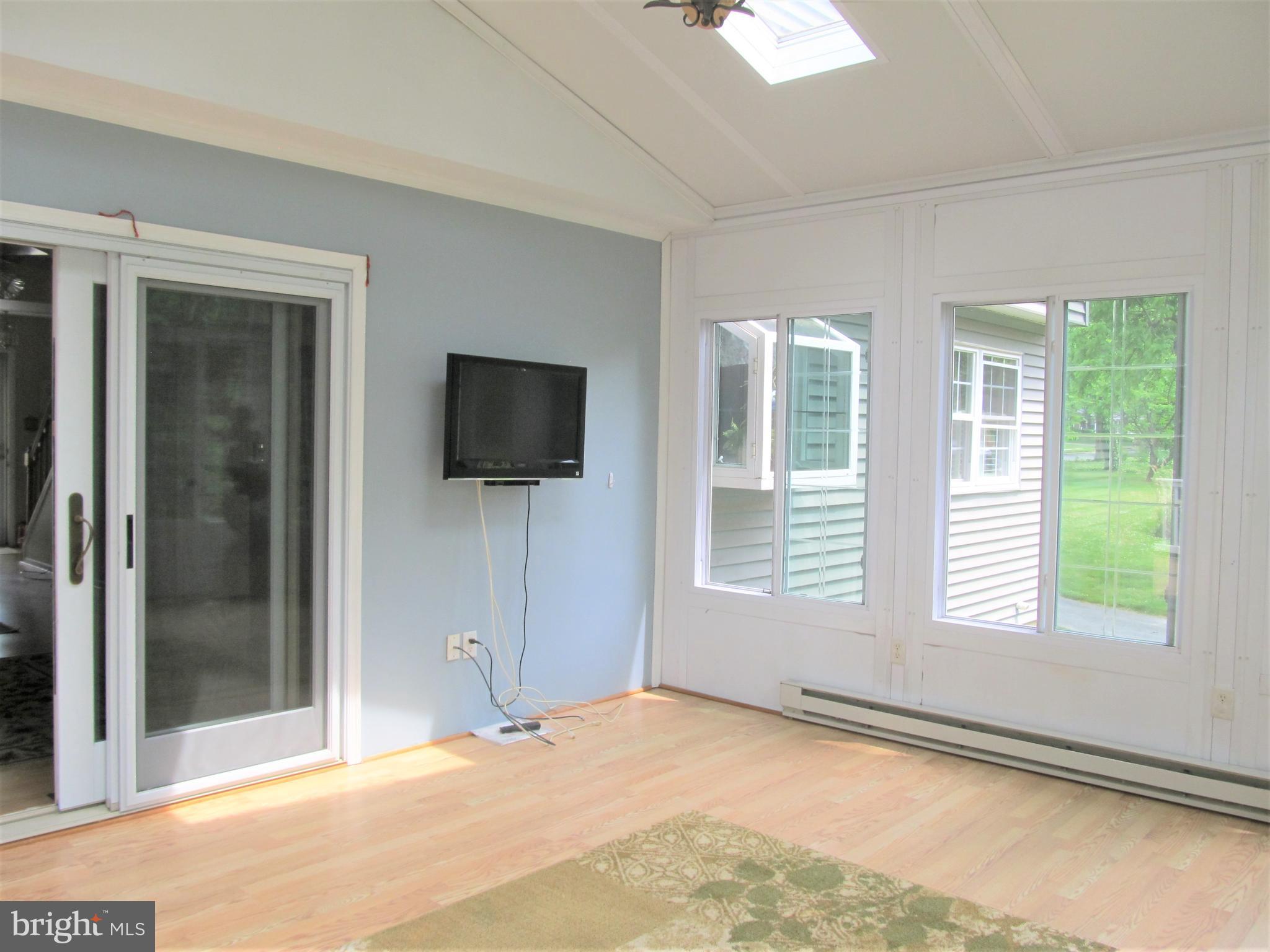 6304 Homewood Road Linthicum, MD 21090 - Photo 20 of 49