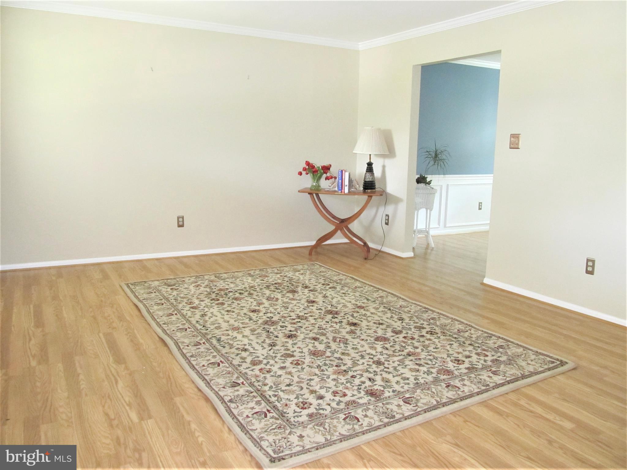 6304 Homewood Road Linthicum, MD 21090 - Photo 4 of 49