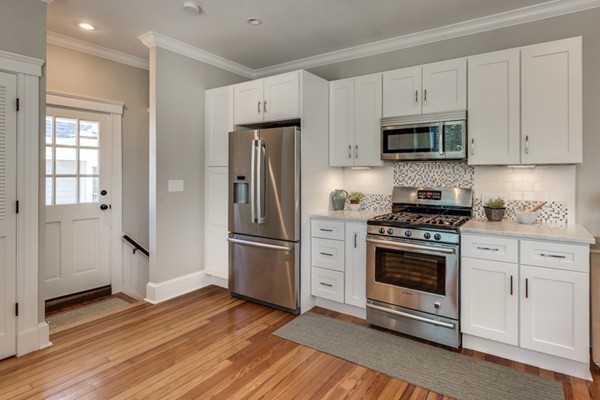 293 Huron Avenue, Unit 2 Cambridge, MA 02138 - Photo 3 of 29