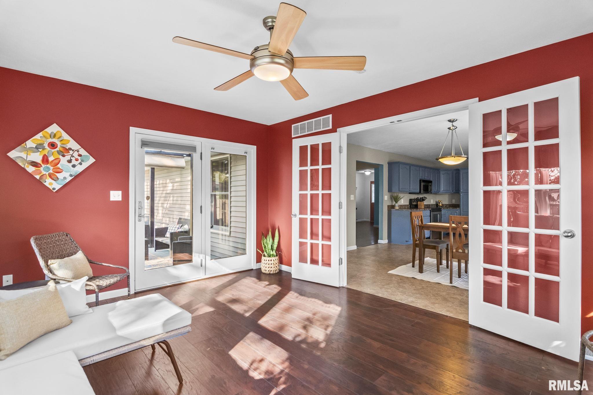 1129 Woodhaven Court Chatham, IL 62629 - Photo 16 of 39