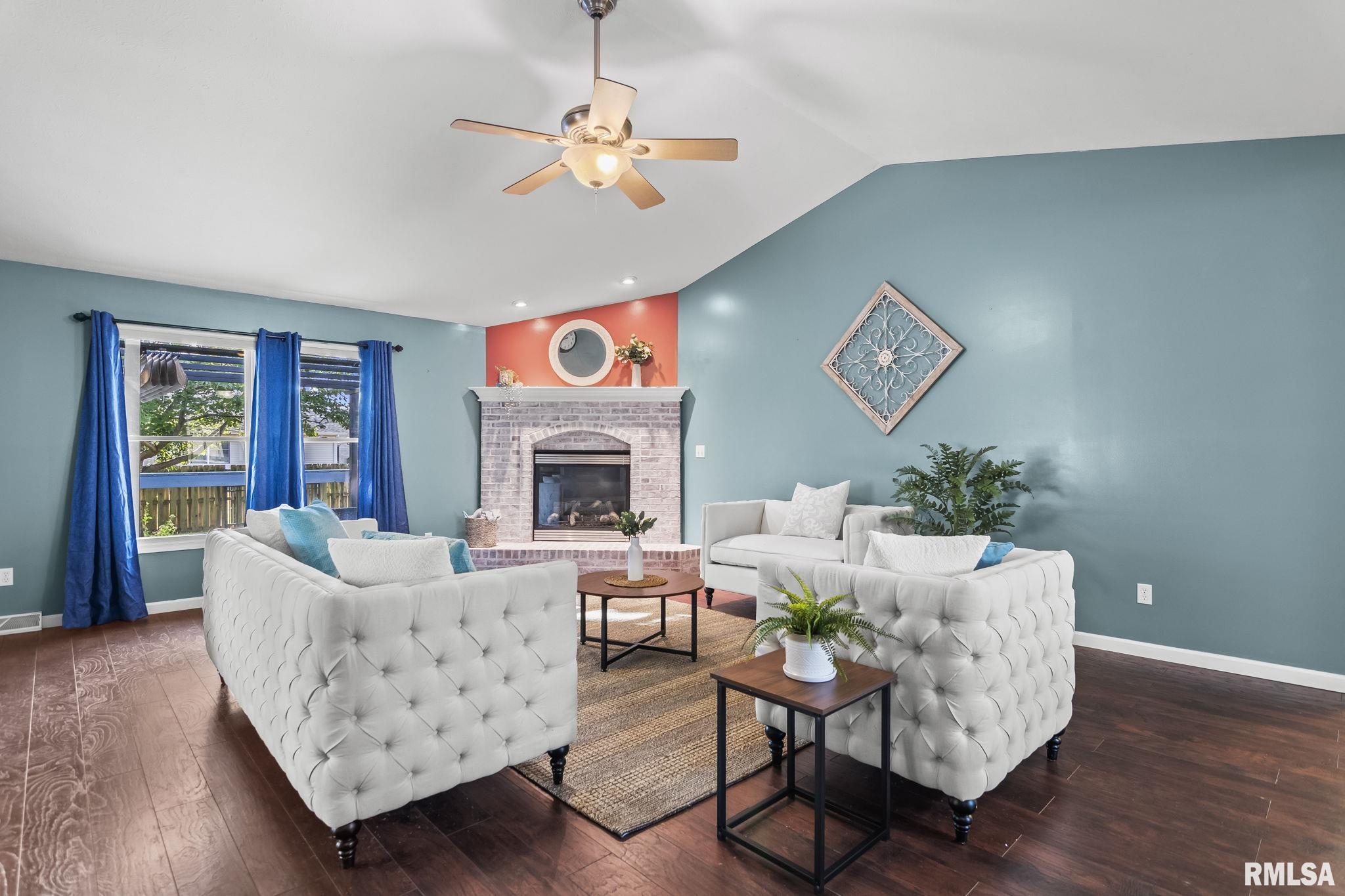 1129 Woodhaven Court Chatham, IL 62629 - Photo 5 of 39