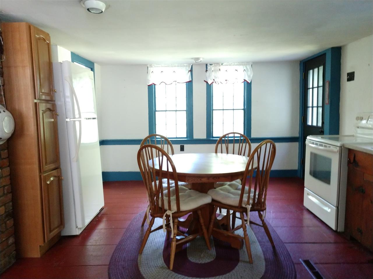 1074 Terry Hill Road Fairlee, VT 05045 - Photo 7 of 12 Gallery Image 7