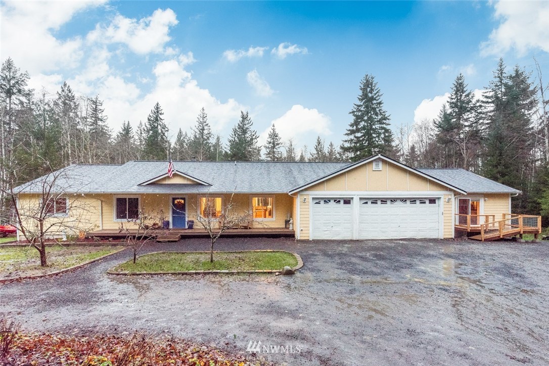 5010 East Rasor Road Belfair, WA 98528 - Photo 1 of 40 Gallery Image 1