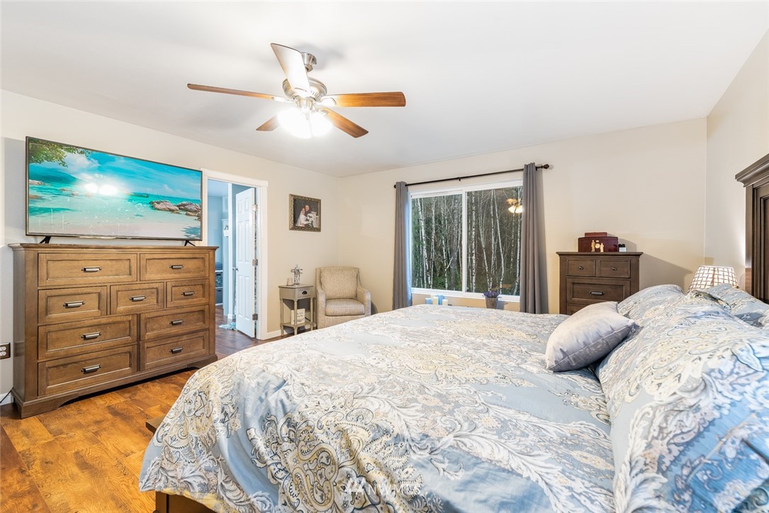 5010 East Rasor Road Belfair, WA 98528 - Photo 12 of 40 Gallery Image 12