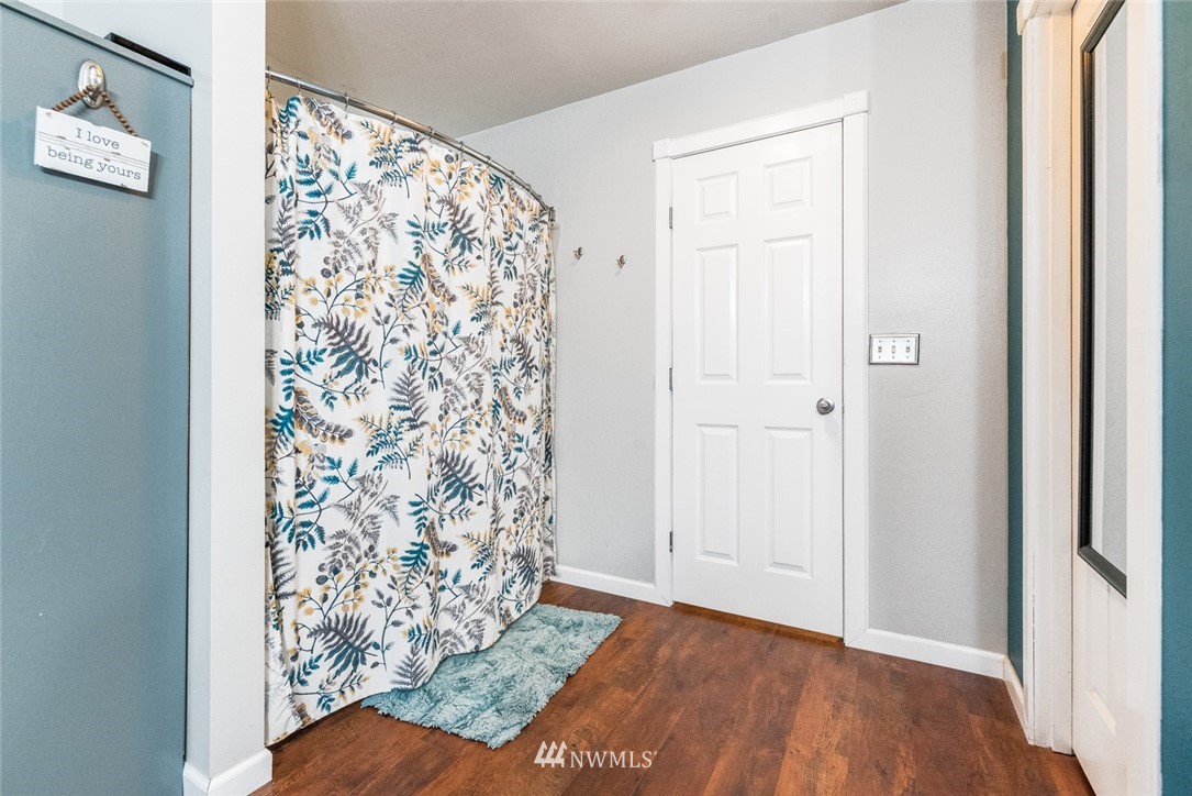 5010 East Rasor Road Belfair, WA 98528 - Photo 15 of 40 Gallery Image 15