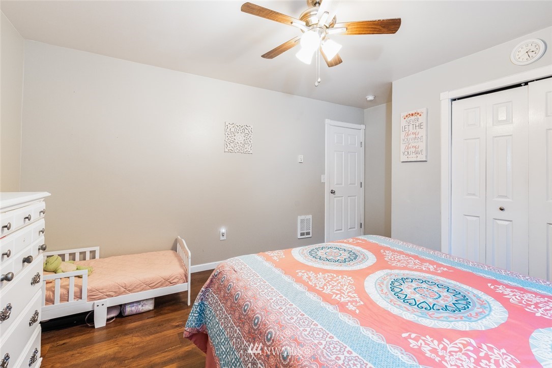 5010 East Rasor Road Belfair, WA 98528 - Photo 27 of 40 Gallery Image 27