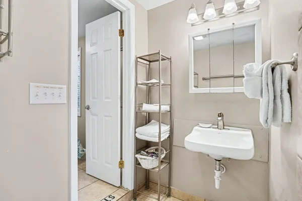 $889,000 | 401 25th Avenue South, North Myrtle Beach, SC 29582