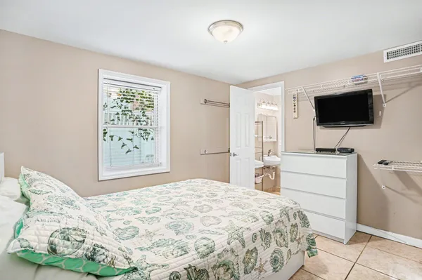 $889,000 | 401 25th Avenue South, North Myrtle Beach, SC 29582