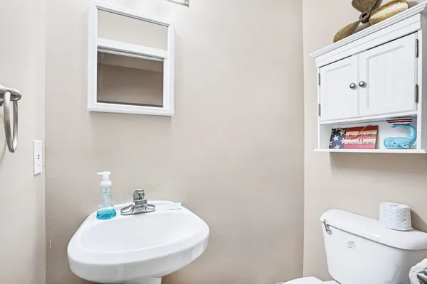 $889,000 | 401 25th Avenue South, North Myrtle Beach, SC 29582