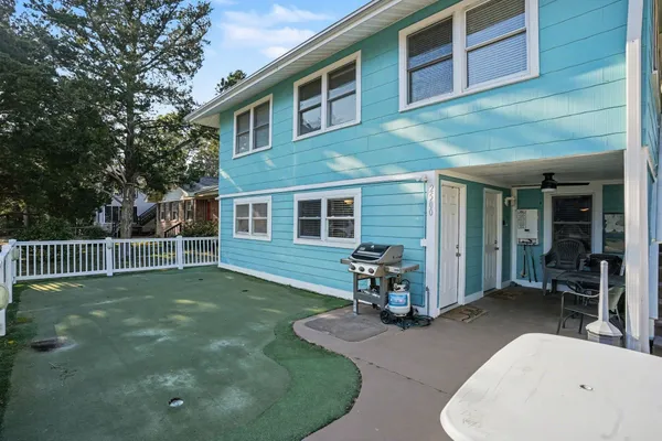 $889,000 | 401 25th Avenue South, North Myrtle Beach, SC 29582