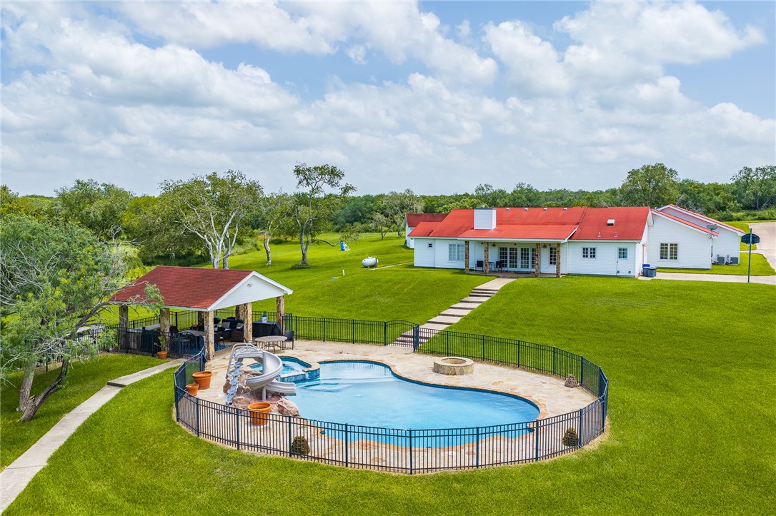 8259 Baldwin Avenue Mathis, TX 78368 - Photo 1 of 40