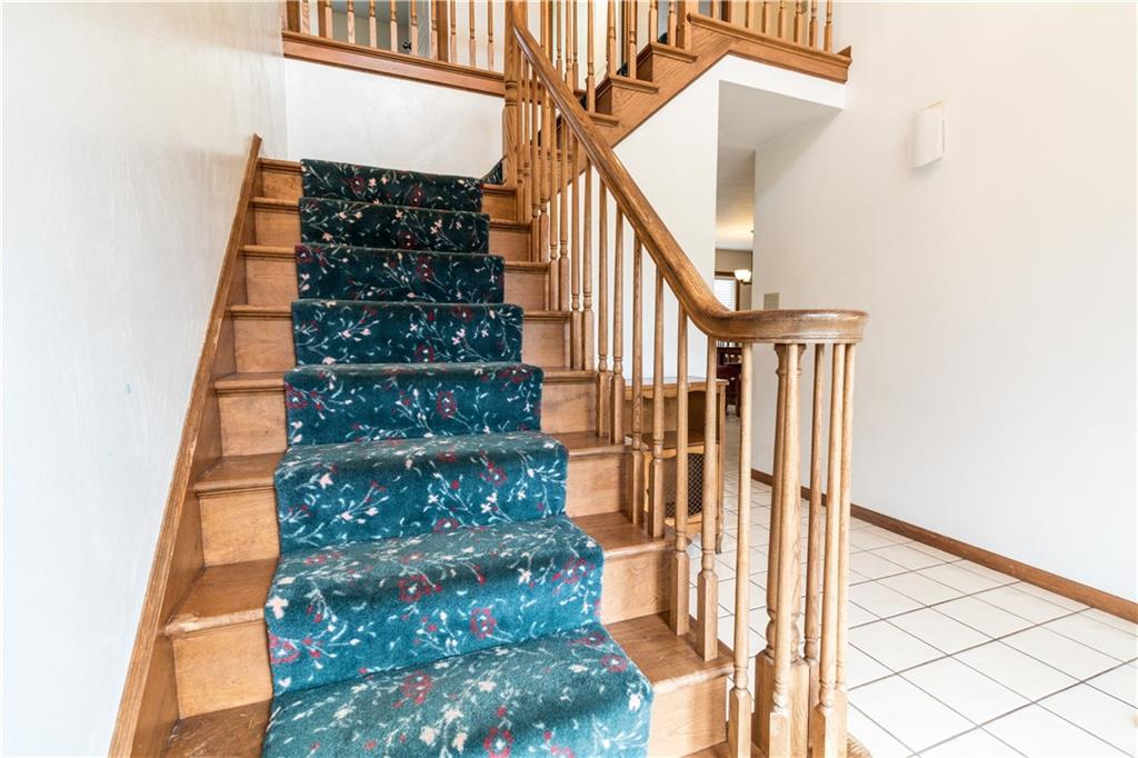 246 Seanor Road Irwin, PA 15642 - Photo 3 of 24 Gallery Image 3
