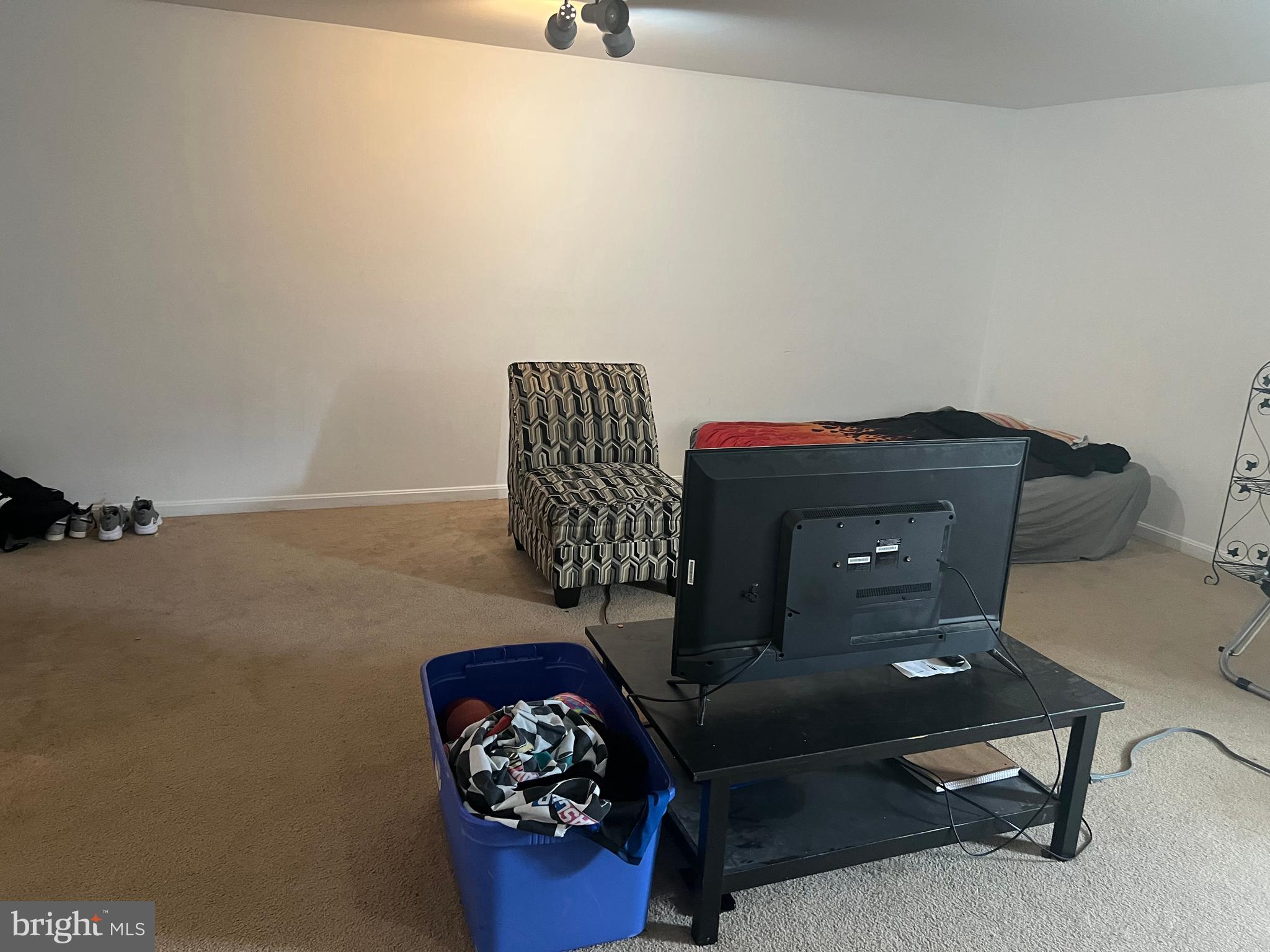 442 Sequoia Drive Smyrna, DE 19977 - Photo 14 of 15 a living room with furniture