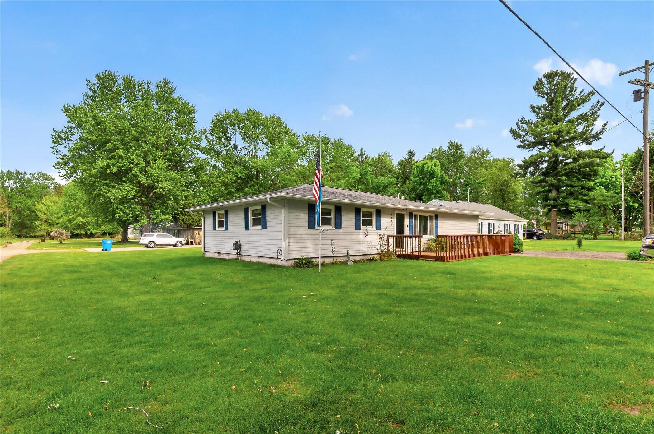 9489 Hyde Road Clarklake, MI 49234 - Photo 2 of 48 02-9489-Hyde-Rd-WindowStill