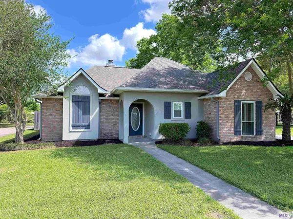$280,000 | 1714 East John Alan Street, Gonzales, LA 70737
