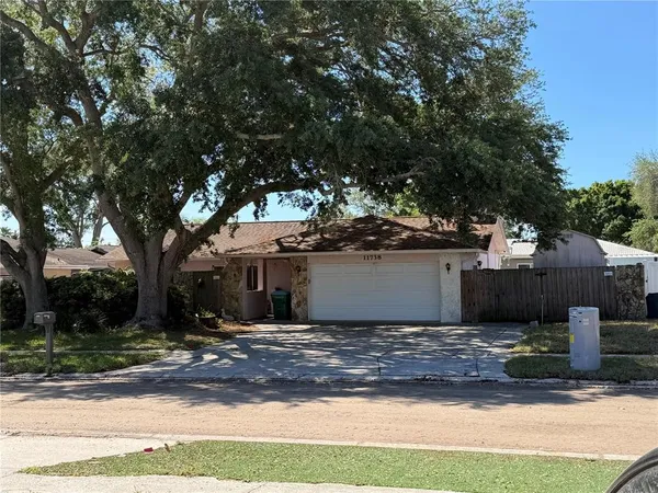 $689,000 | 11738 96th Place, Seminole, FL 33772