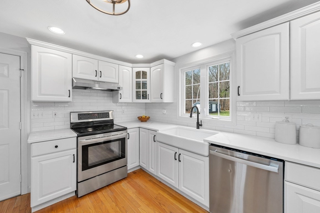 148 Island Road Lunenburg, MA 01462 - Photo 11 of 40