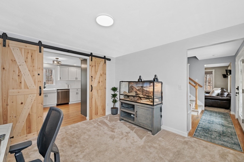 148 Island Road Lunenburg, MA 01462 - Photo 20 of 40