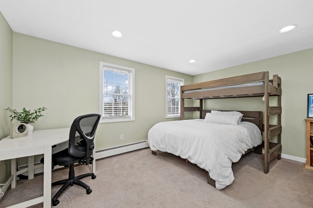 148 Island Road Lunenburg, MA 01462 - Photo 30 of 40