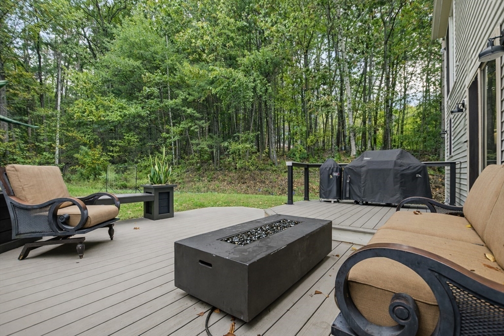 148 Island Road Lunenburg, MA 01462 - Photo 32 of 40