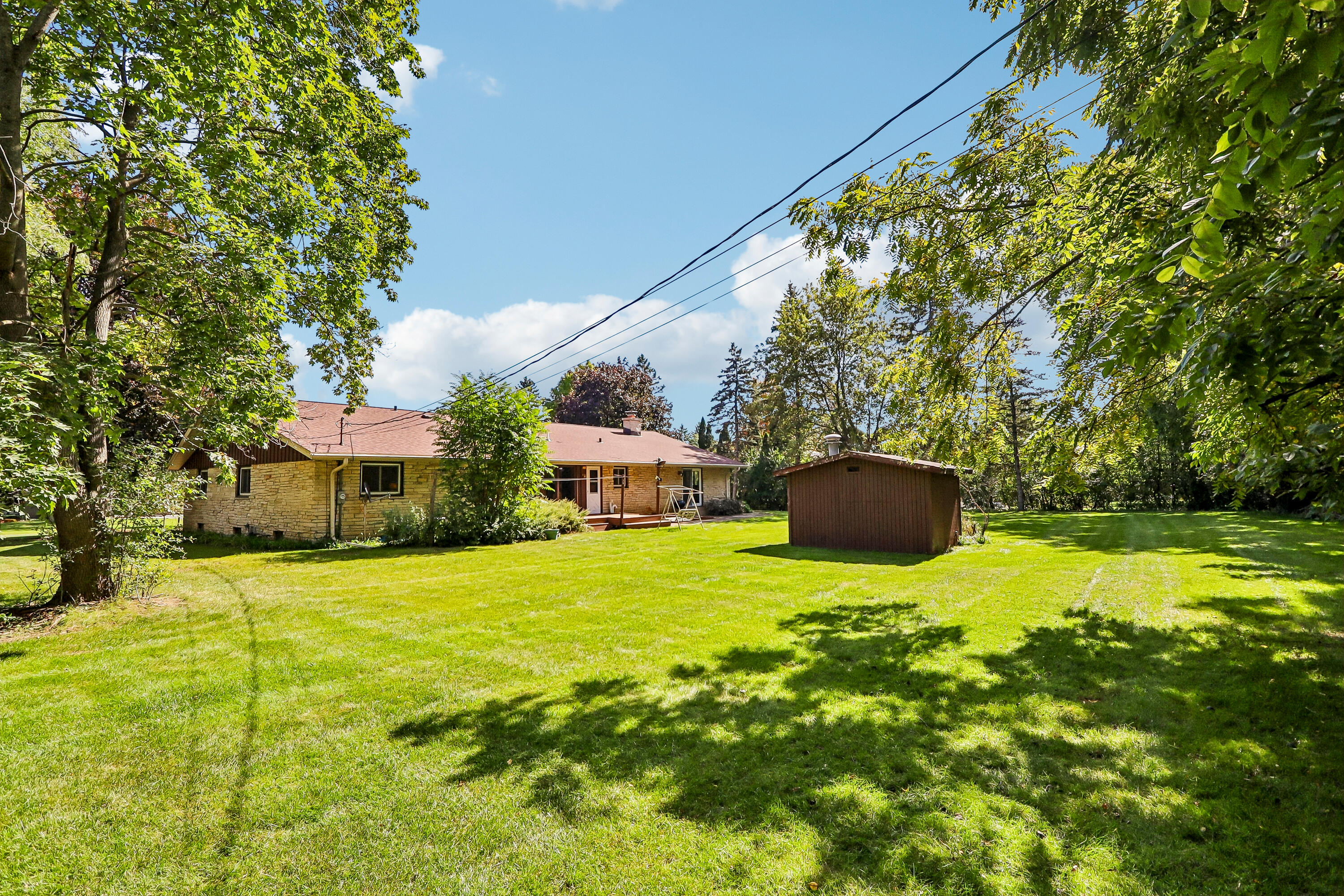 1555 Valley Ridge Drive Brookfield, WI 53005 - Photo 54 of 62 Huge Yard Space