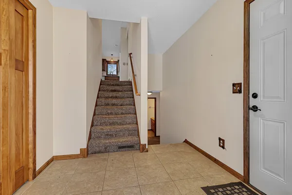 $589,900 | 7101 Browns Lane, Brainerd, MN 56401