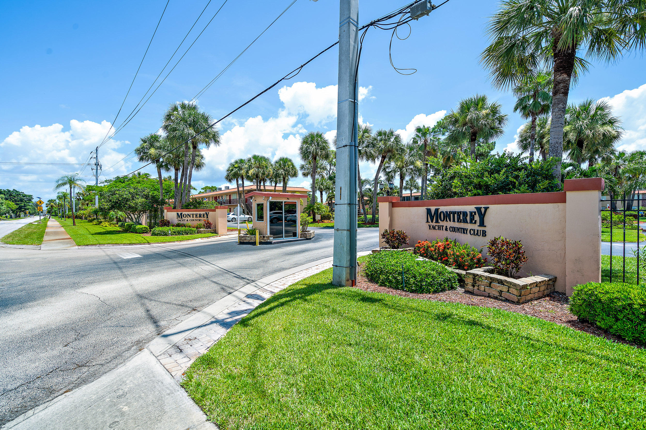 1975 Southwest Palm City Road, Unit 39H Stuart, FL 34994 - Photo 11 of 24 1975 SW Palm City Rd 38H-17