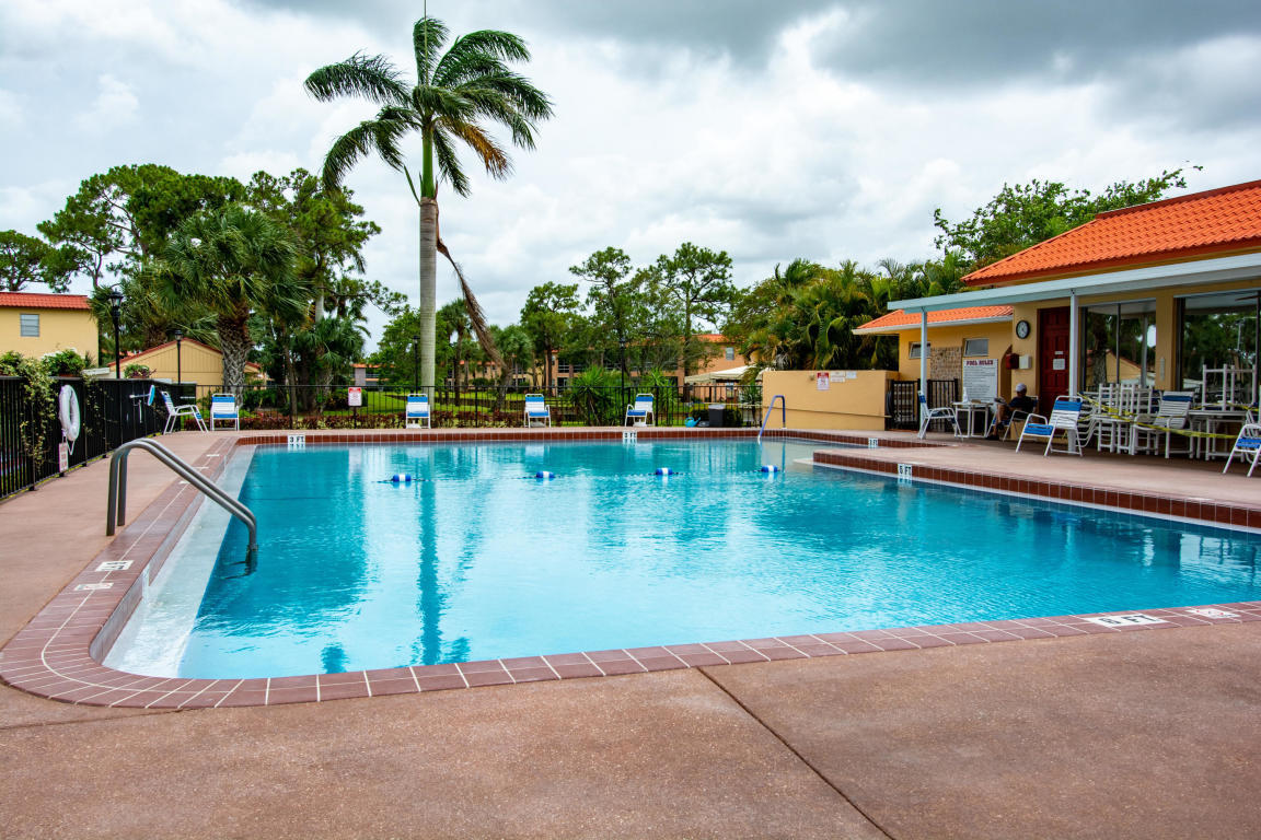 1975 Southwest Palm City Road, Unit 39H Stuart, FL 34994 - Photo 16 of 24 King Mountain pool