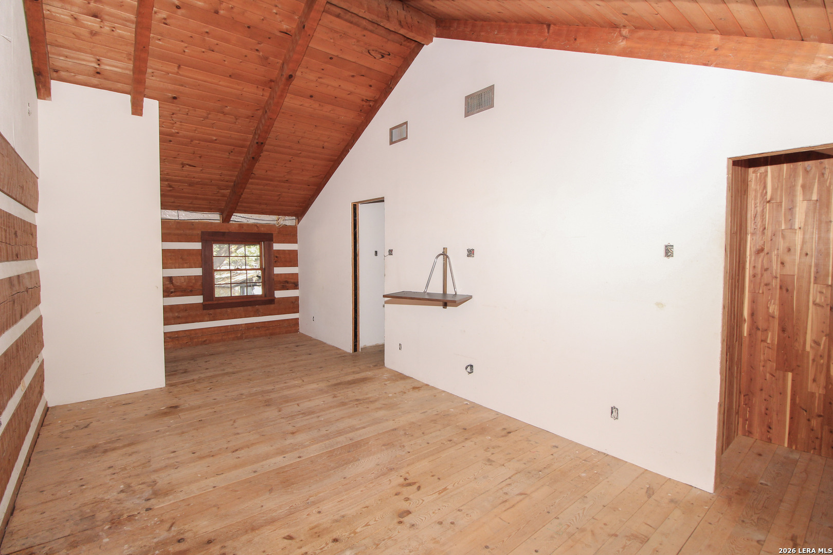 19706 Scenic Loop Road Helotes, TX 78023 - Photo 16 of 28 Gallery Image 16