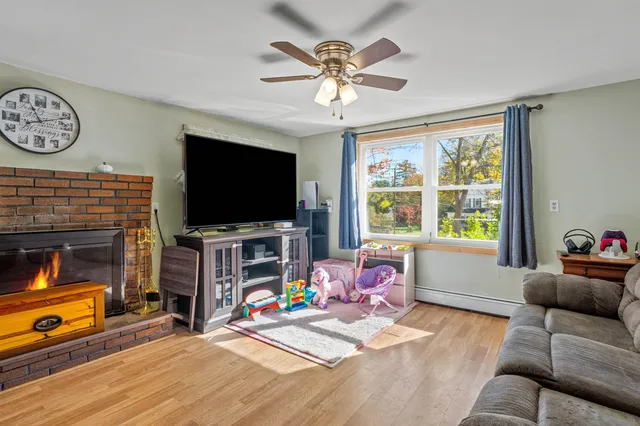 $380,000 | 163 Central Street, Farmington, NH 03835