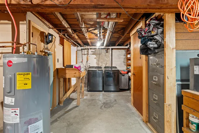 $380,000 | 163 Central Street, Farmington, NH 03835