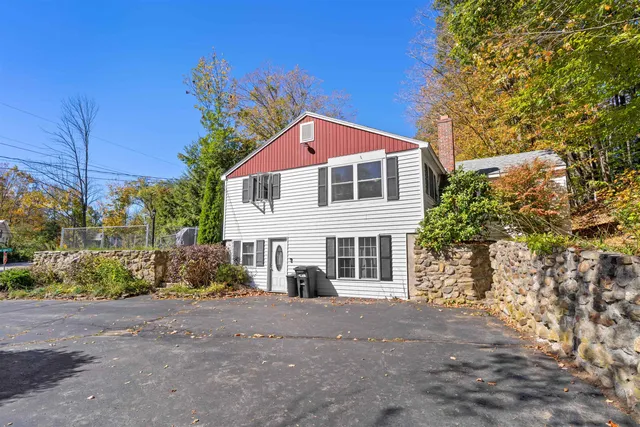 $380,000 | 163 Central Street, Farmington, NH 03835