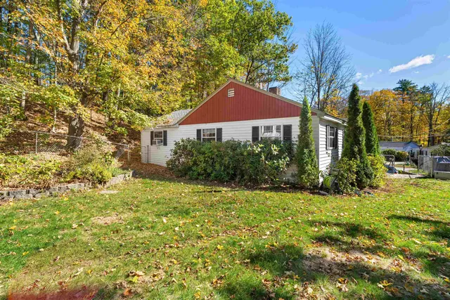 $380,000 | 163 Central Street, Farmington, NH 03835