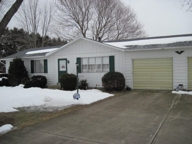 66236 Pine Road North Liberty, IN 46554 - Photo 3 of 22