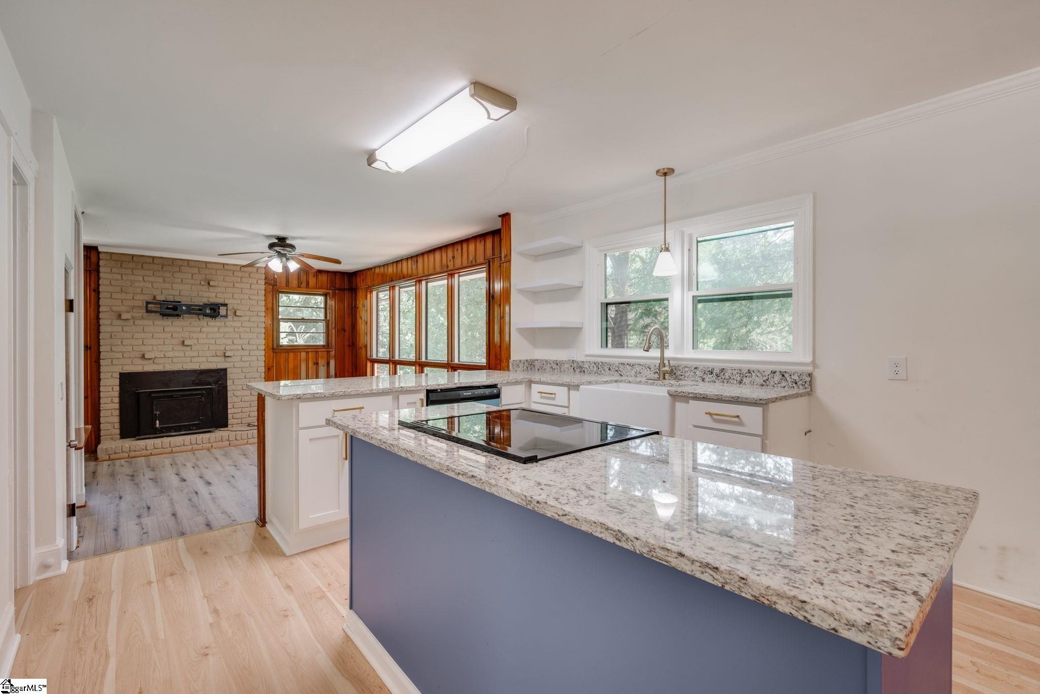 213 Barker Road Simpsonville, SC 29680 - Photo 14 of 49 Gallery Image 14