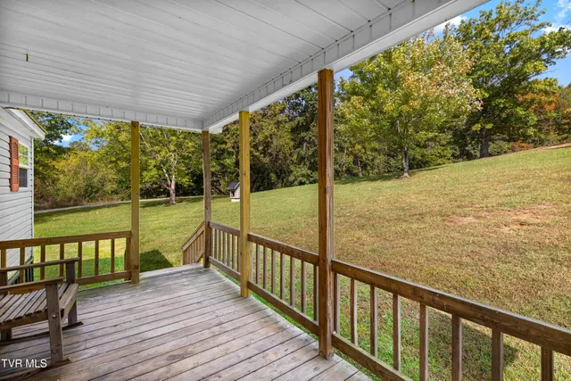 $194,900 | 2973 Chinquipin Road, Sneedville, TN 37869