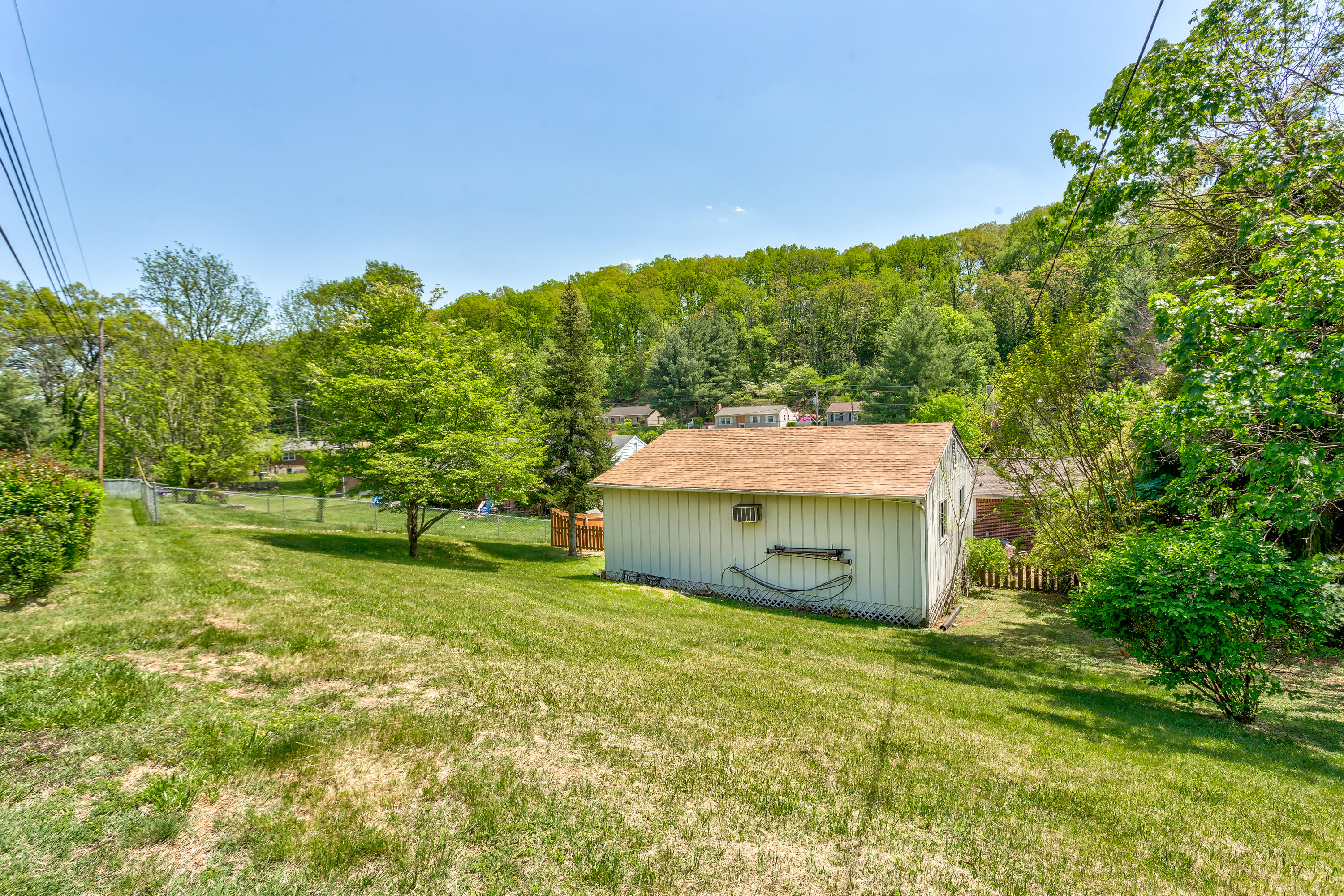2629 Grandin Road Southwest Roanoke, VA 24015 - Photo 10 of 33 IMG_10