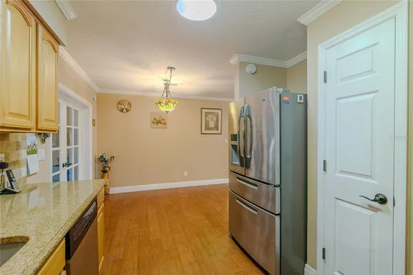 a view of a livingroom and dining room
