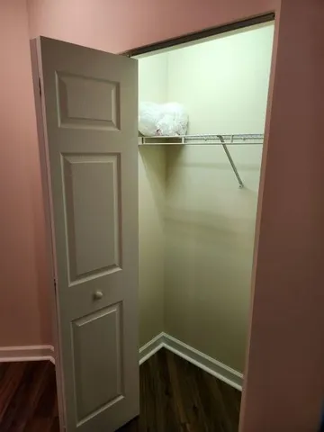 $345,000 | 8440 Callie Avenue, Unit 410, Morton Grove, IL 60053