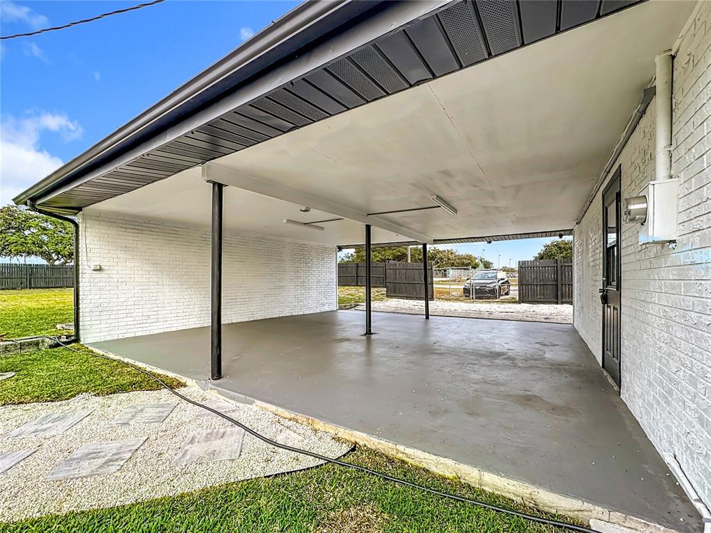 1890 Tyner Road Haines City, FL 33844 - Photo 42 of 48 a view of a porch