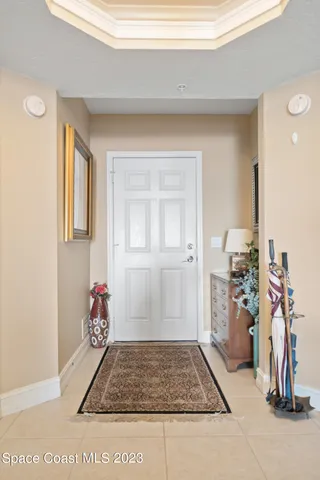 a view of livingroom with furniture and closet